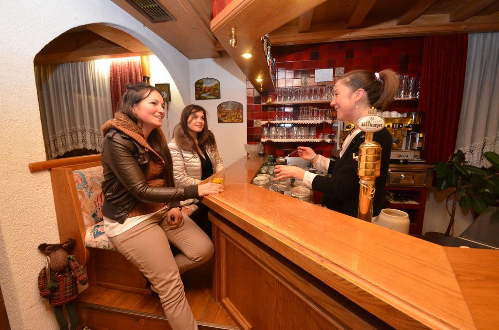 Hotel Albe Рока Пиеторе Екстериор снимка