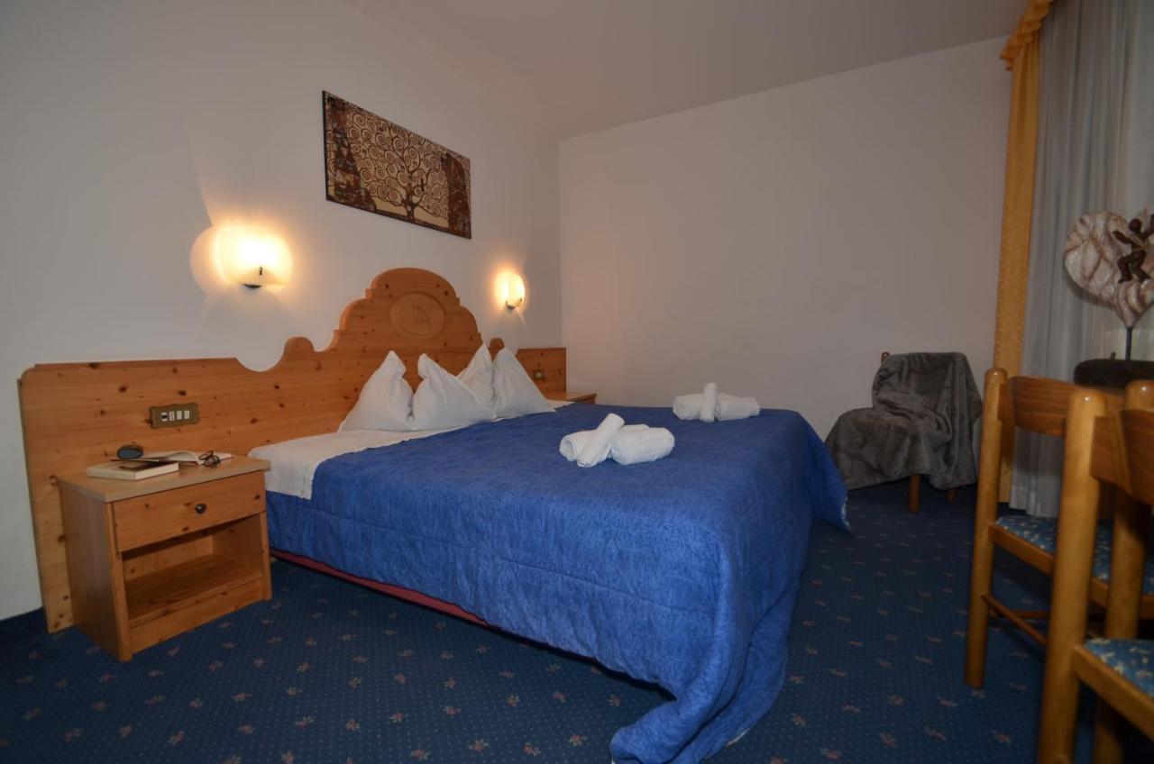 Hotel Albe Рока Пиеторе Екстериор снимка