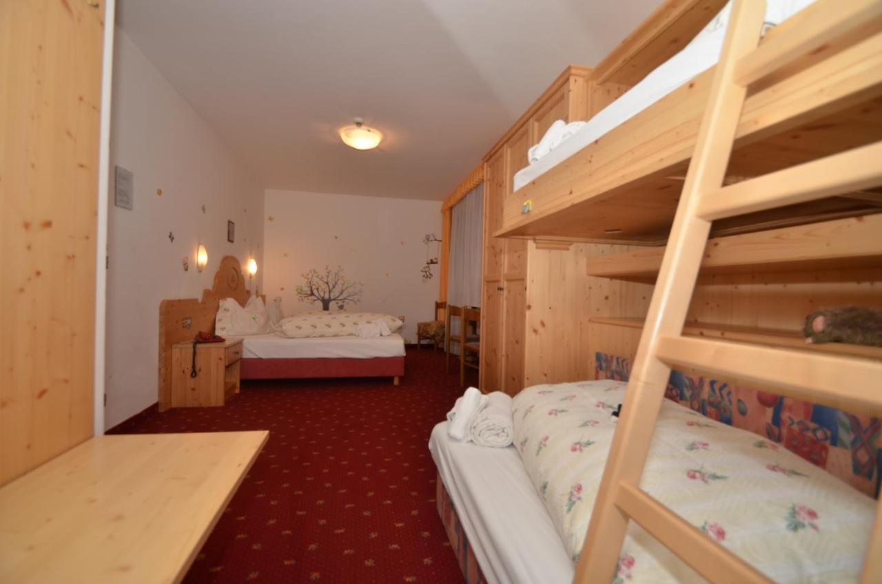 Hotel Albe Рока Пиеторе Екстериор снимка